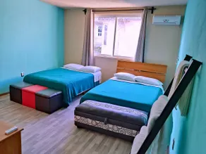 La Quinta Lance - Image 3