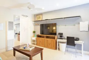 Brand new, cozy and stylish ground floor unit - equipped with washer and dryer - Image 5