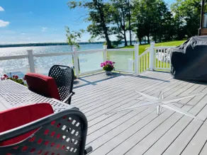 SouthLake Cottage on The Lake. - Image 5