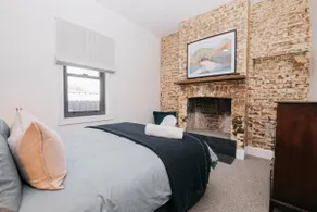 Dimby Cottage | Beautifully Restored Heritage Home - Image 3