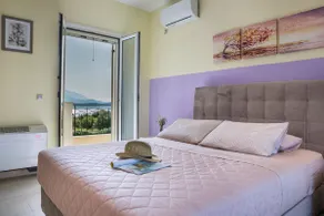 Lixouri bay apartment - Image 3