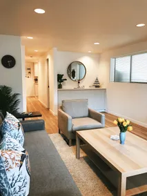 ALKI BEACH Getaway - Entire Apt -Across From Beach - Image 4