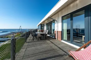 Penthouse à beira-mar com terraço e cais privado - Image 5