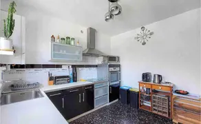 Béatrice's terrace (parking & air conditioning) - Image 5