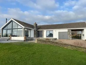 Beautiful Home with Amazing Sea Views & Hot Tub - Image 5