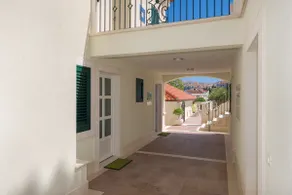 Villa Kogo lägenhet 9 med en pool, Hvar centrum - Image 3