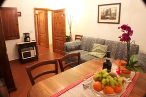 Liliana's Apartment for up to 4 guests - Image 2