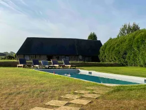 Beautiful family home in the heart of the Normandy countryside. - Image 5
