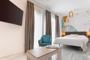 Rivas 34, Studio for 3 people - Image 4