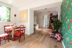 Ground floor with a garden to dream about - Image 3