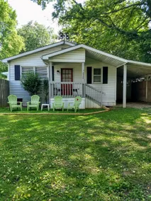 Bungalow In The River Bend - Image 2