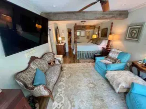 The Sunflower Penthouse on the River in Clarksdale - Image 3
