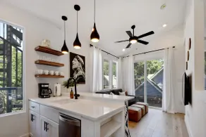 Bright + Chic Back House | Walk Downtown - Image 2