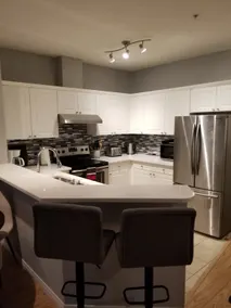 Centrally located in the Heart of Calgary - Image 2