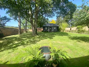 Stunning Summerhouse@Pershore Manor - Image 2