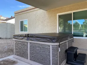 Oasis Phoenix Private Pool, HOT TUB, Corn Hole, BBQ, Fire Pit and Games - Image 5