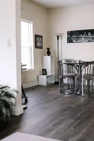 Suite 462 on Granville Street - Image 2