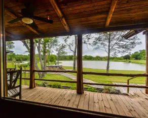 SR Screaming Eagle • Texas Ranch Escape - Image 5