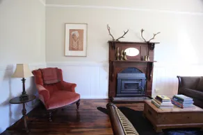 Explore Derby from Gorgeous Home with Outdoor Bath - Image 4