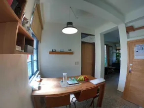 Sunny Day House - Image 2