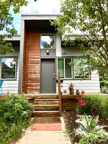 Modern Architect-designed House - Image 4