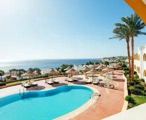 Apartment with a terrace overlooking the sea in a dominant position - Image 5