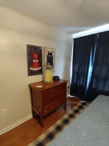 On Broadway/with Balcony Riverview Apt. B - Image 5