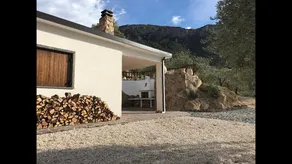 Villa surrounded by greenery. Relaxation area and BBQ - Image 5