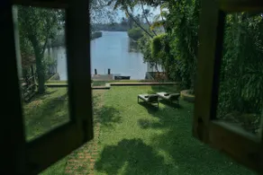 Royal Palace Stay by the Backwaters, Kochi - Image 5