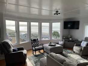 Unobstructed ocean views and so much more - Image 5