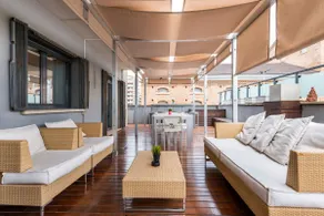 Great apartment with a pool on the beach in Barcelona - Image 3