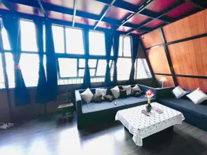 Gadeni's A-frame with Jacuzzi at Naukuchiatal - Image 4
