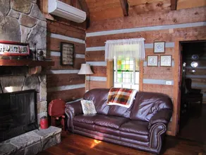 Hemlock Falls LLC. Bluff View Cabin, Waterfalls - Image 4