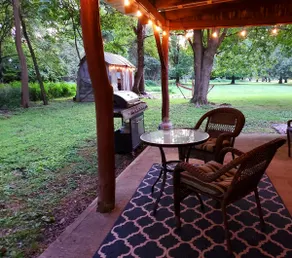 *Cozy Cottage* *King Size Bed* *Perfect Getaway* - Image 4
