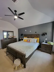 Modern unique 3 bedroom home with indoor fireplace, updated to today standards. - Image 5