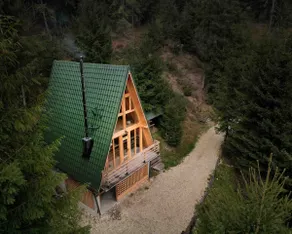 A-frame in Apuseni. Cabana De La Munte. - Image 1
