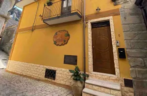 Apartment Gole Dell' Alcantara - Image 5
