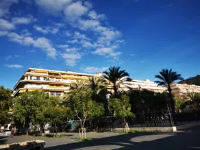 The Golden Age of your vacation, with garage, in Nice. - Image 2