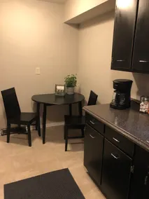 Arolyn place. 780 - Image 4