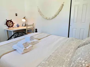 Cozy, Charming & Central in Kent - Image 3