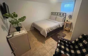 Cozy spacious two bedroom pet friendly apt - Image 2