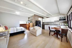 Groovy Studio - Image 2
