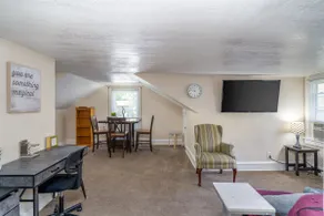 Beachside Retreat for 4 – Walk to Buckroe Beach! - Image 2