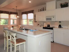 Raspberry Cottage - Image 2
