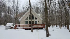 COMFY CHALET: outdoor amenities & WIFI-All seasons - Image 2