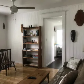 Charming place with parking in Terrebonne - Image 2