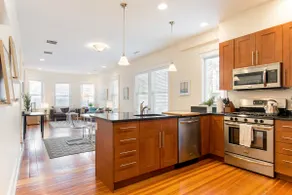 Spacious 2BR 2 bath, walk to Harvard & MIT - Image 2