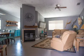Comfortable Southwest Style Home - Image 3