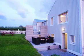 Cozy place at the seafront - Hauganes - Image 2