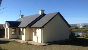 Kellvaun: Lake view cottage - Image 3